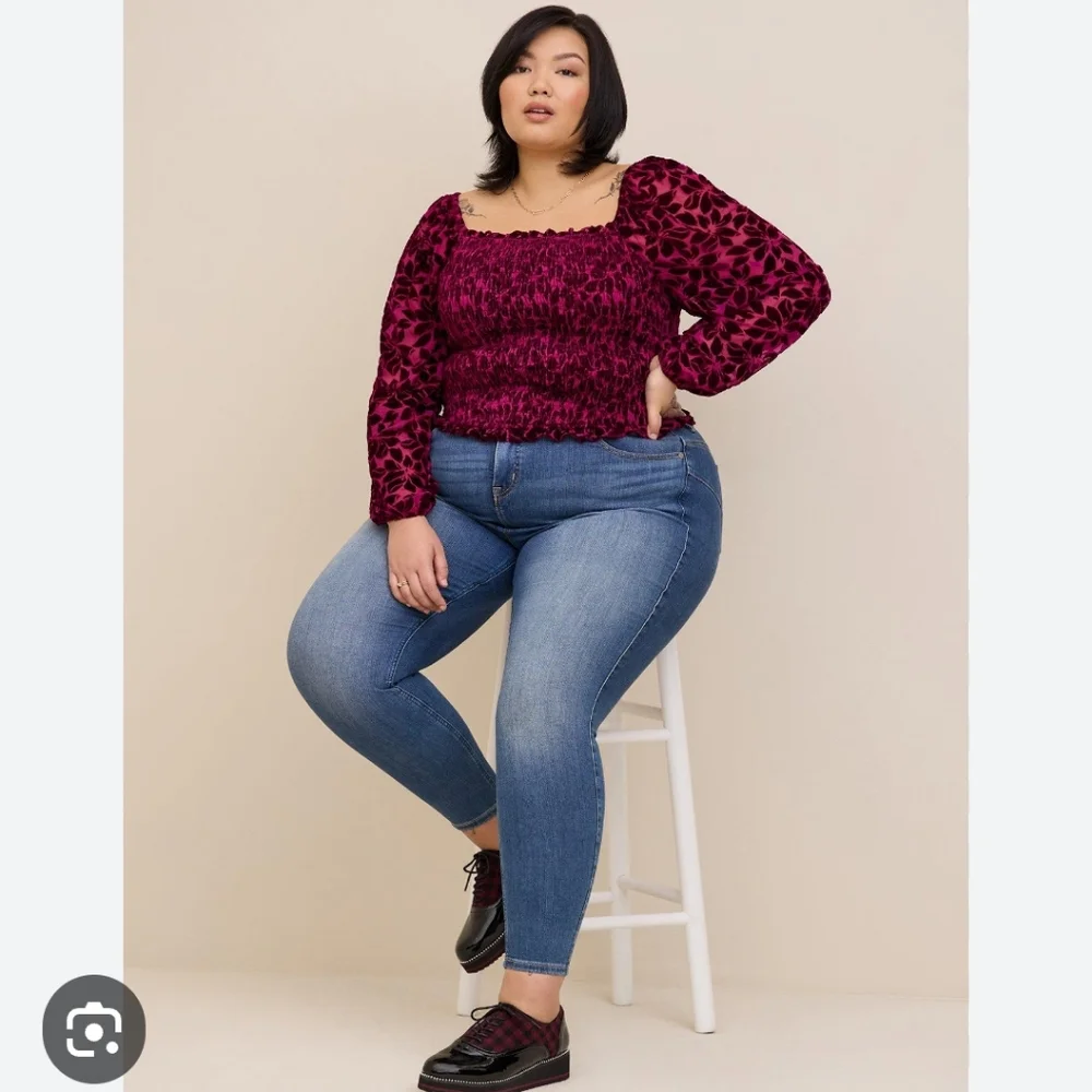 Torrid Velvet Smocked Blouson Sleeve Crop Top